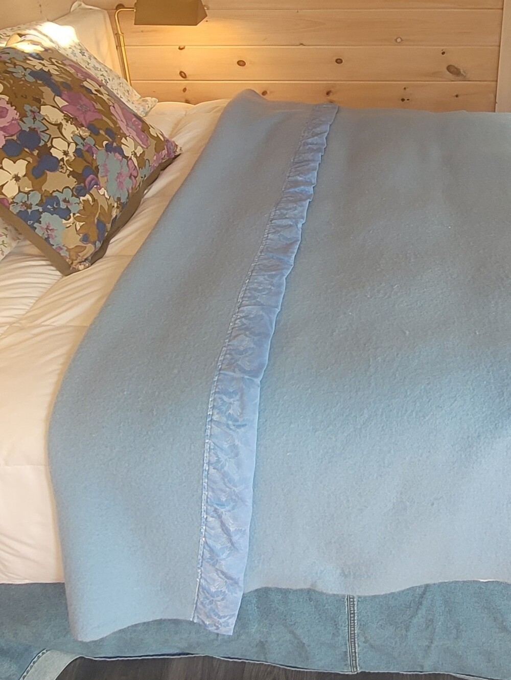 Vintage DBL Sz 100% Virgin Wool Blanket - Picture 5 of 11